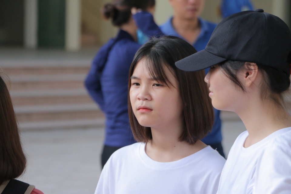 Tuyển sinh lớp 10 Hà Nội: Cân nhắc kĩ để tránh “rớt” nguyện vọng đáng tiếc - 1 Tuyển sinh lớp 10 Hà Nội: Cân nhắc kĩ để tránh “rớt” nguyện vọng đáng tiếc - 1