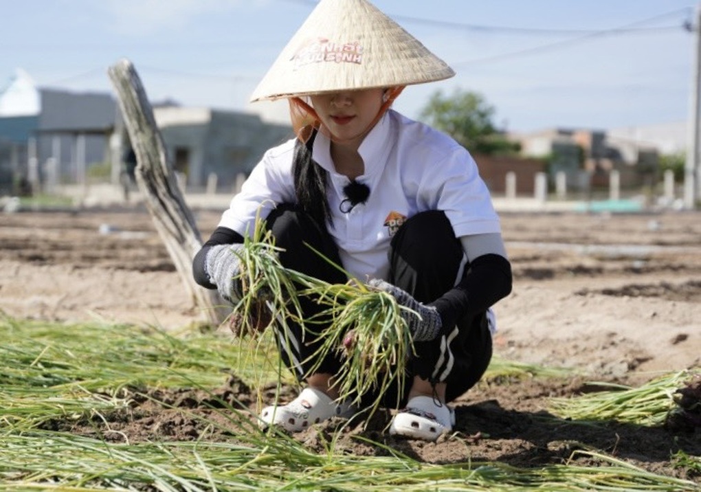 Diệp Bảo Ngọc nói gì khi bị cho điệu đà, yếu đuối không hợp show thực tế? - 2 Diệp Bảo Ngọc nói gì khi bị cho điệu đà, yếu đuối không hợp show thực tế? - 2