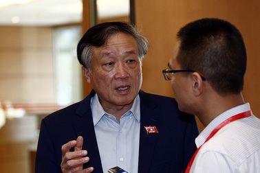 Chánh án Tối cao ủng hộ không phục hồi bằng cử nhân luật cho thẩm phán dùng bằng giả