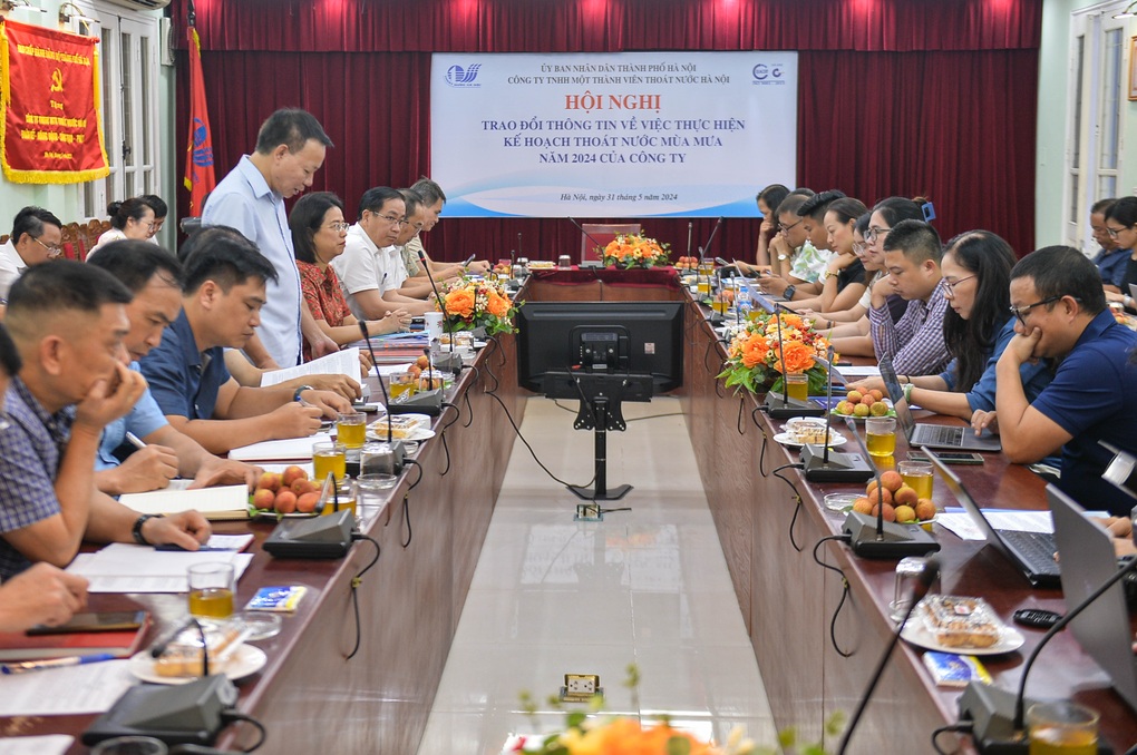 Mưa trên 70mm/h, Hà Nội sẽ có 30 điểm ngập úng - 2 Mưa trên 70mm/h, Hà Nội sẽ có 30 điểm ngập úng - 2