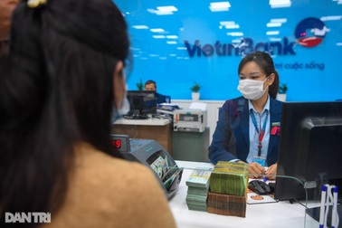 Cổ đông quan tâm trái phiếu hậu vụ Tân Hoàng Minh, sếp VietinBank nói gì?