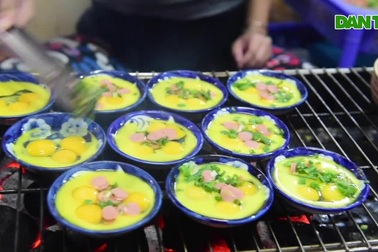 Trứng chén nướng - món ăn vặt lạ miệng thu hút giới trẻ Hà Nội