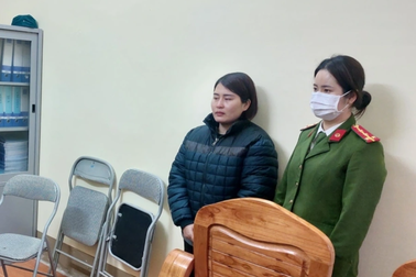 Giả làm "nữ thầy mo" lừa chiếm đoạt hơn 400 triệu đồng