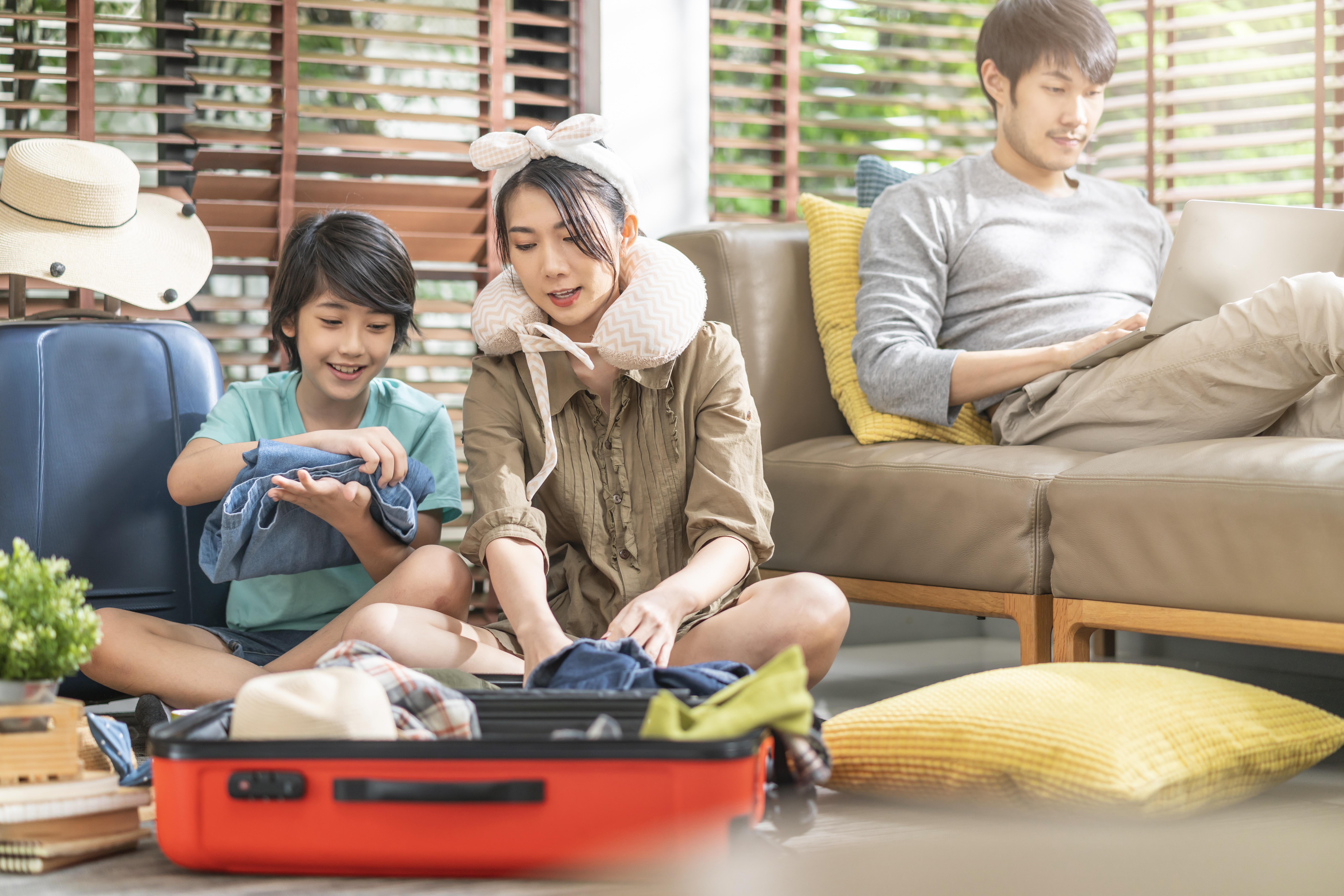 happy-asian-sweet-family-prepare-travel-exited-asian-family-prepare-packing-cloth-with-suitcase-luggage-travel-stuffs-family-holiday-vacation-together-living-room-homehappy-travel-together.jpg happy-asian-sweet-family-prepare-travel-exited-asian-family-prepare-packing-cloth-with-suitcase-luggage-travel-stuffs-family-holiday-vacation-together-living-room-homehappy-travel-together.jpg
