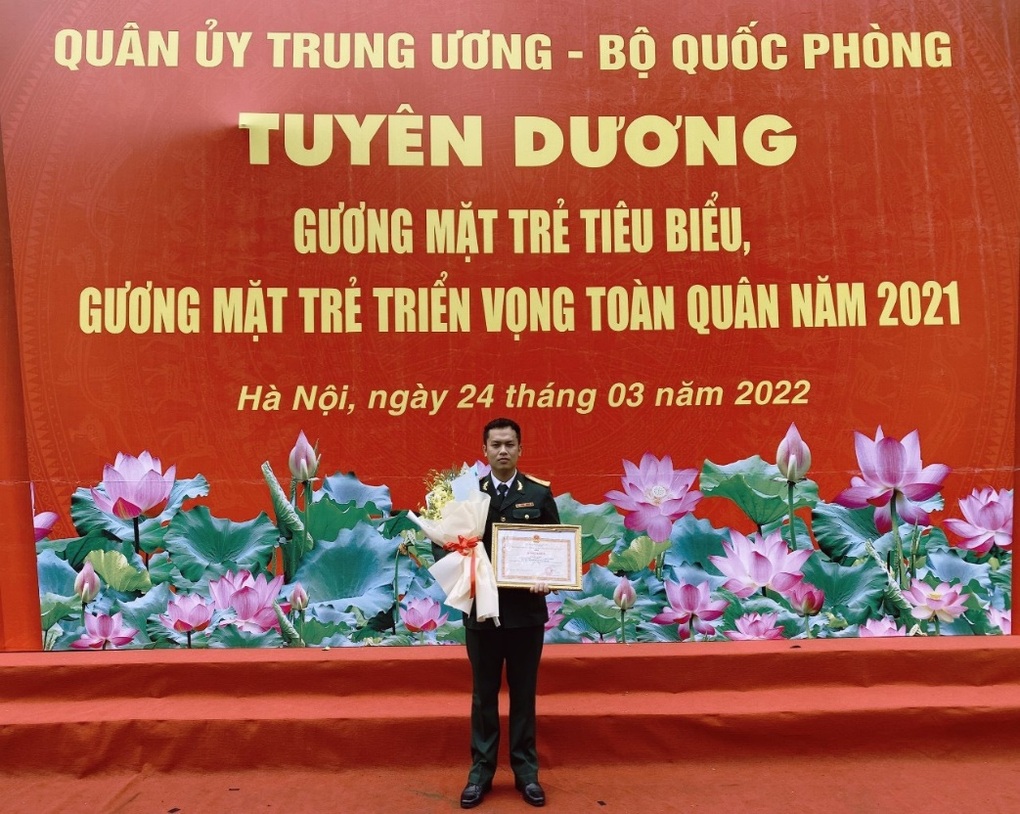 Ký ức khó quên của Thượng úy đã mai táng đồng bào qua đời vì Covid-19 - 1 Ký ức khó quên của Thượng úy đã mai táng đồng bào qua đời vì Covid-19 - 1