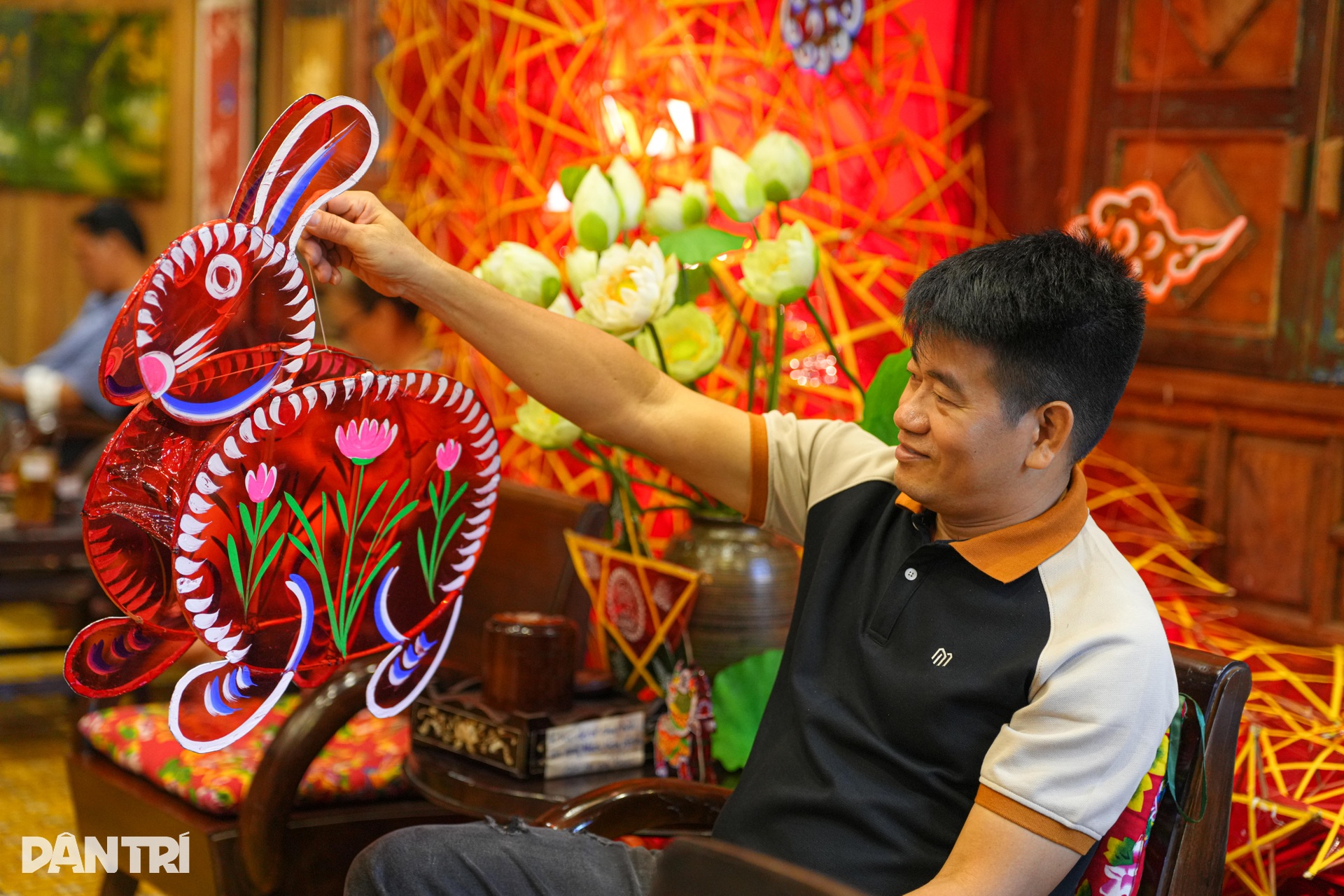 Quán cà phê ở TPHCM rộn ràng Trung thu, chi cả trăm triệu đồng để trang trí - 7 Quán cà phê ở TPHCM rộn ràng Trung thu, chi cả trăm triệu đồng để trang trí - 7
