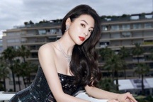 Tình trường ồn ào của "mỹ nhân ngư" Trương Vũ Kỳ