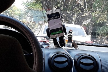 Tài xế kiện Grab ra tòa vì tài khoản bị khóa