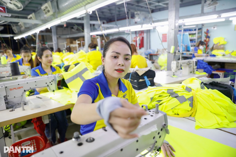 Chế độ thai sản mới: Nghỉ khám thai 10 ngày, tăng quyền lợi cho chồng - 1 Chế độ thai sản mới: Nghỉ khám thai 10 ngày, tăng quyền lợi cho chồng - 1