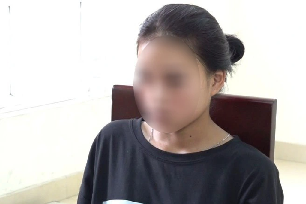 Giải cứu 2 bé gái dưới 13 tuổi suýt bị đưa vào cơ sở massage - 1 Giải cứu 2 bé gái dưới 13 tuổi suýt bị đưa vào cơ sở massage - 1