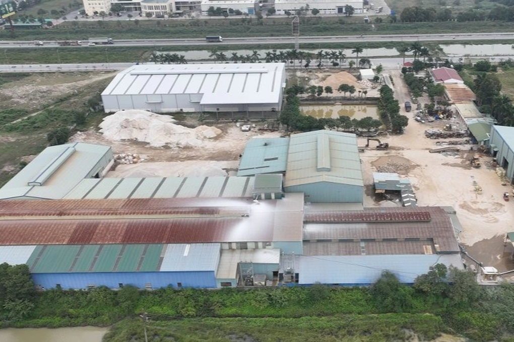Vụ 8 công nhân bị bụi phổi, 3 người tử vong: Thêm 2 bệnh nhân trở nặng - 4 Vụ 8 công nhân bị bụi phổi, 3 người tử vong: Thêm 2 bệnh nhân trở nặng - 4