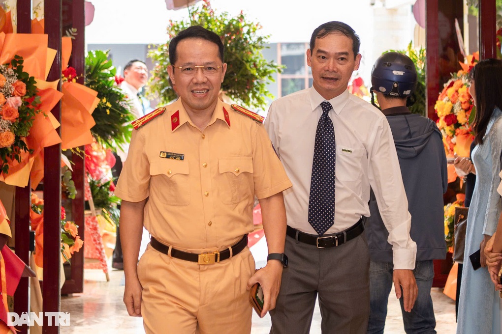 Dân trí minh chứng cho sự tử tế và hiệu quả của báo chí nhân văn - 4 Dân trí minh chứng cho sự tử tế và hiệu quả của báo chí nhân văn - 4