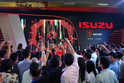 Isuzu tái xuất sau 7 năm vắng bóng tại Vietnam Motor Show