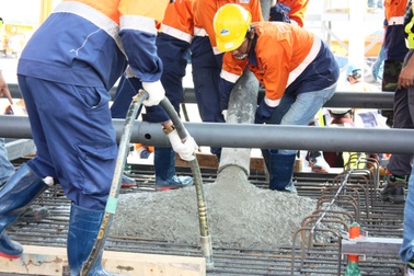 TPHCM bị đòi bồi thường 2,5 tỷ đồng/ngày: "Chùm khế ngọt" hôm nay là món nợ mai sau!