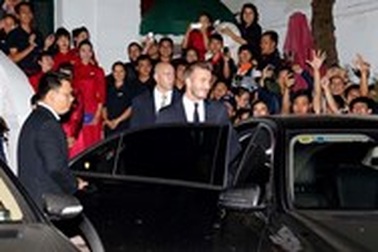 Tại sao Beckham được đi vào đường ngược chiều?