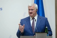 Ukraine nói thiệt hại 600 tỷ USD vì chiến sự, cần tài sản đóng băng của Nga