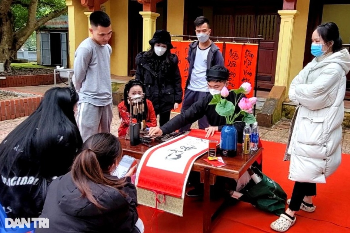 Đầu năm lên rừng cầu may - 8 Đầu năm lên rừng cầu may - 8