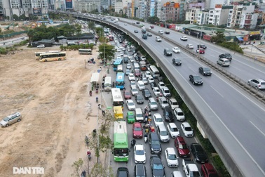 Hà Nội cấm xe đi từ Phạm Hùng rẽ trái vào Tôn Thất Thuyết, Nguyễn Hoàng