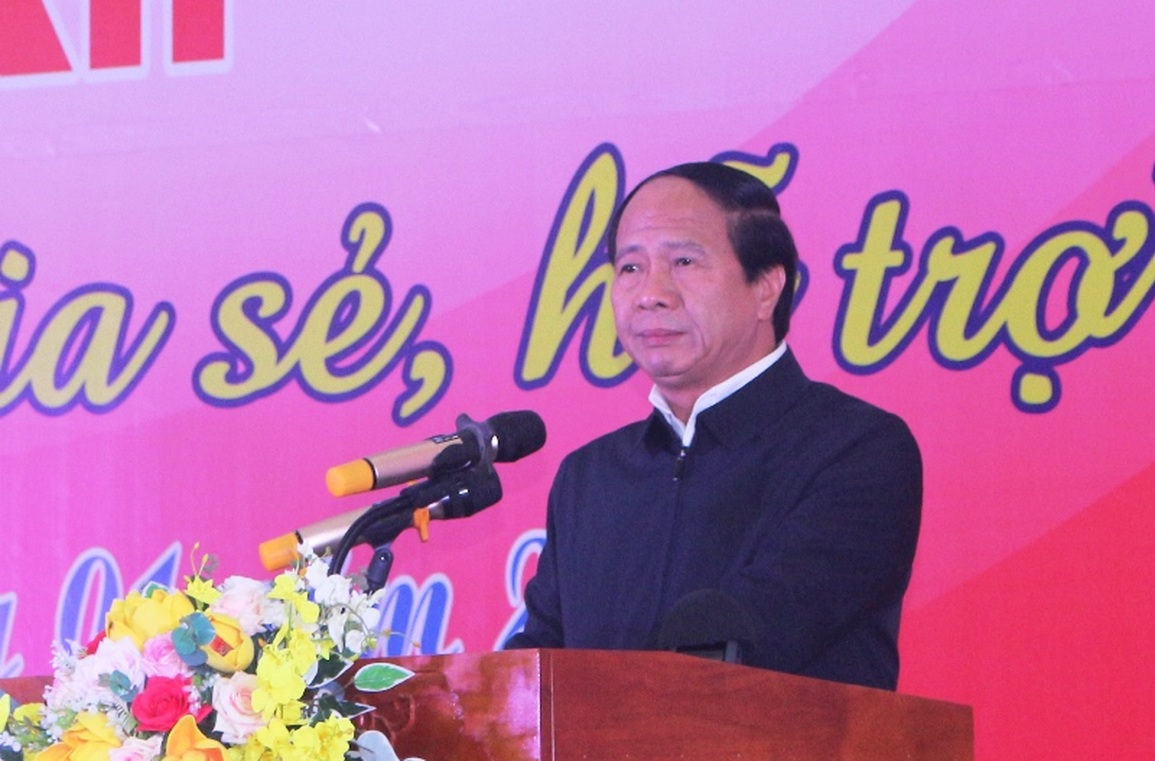 Tết sum vầy, xuân bình an đến với công nhân, người lao động Hà Nam - 1 Tết sum vầy, xuân bình an đến với công nhân, người lao động Hà Nam - 1