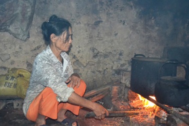 Cảm động người mẹ hiến thận, rao bán nhà cứu con