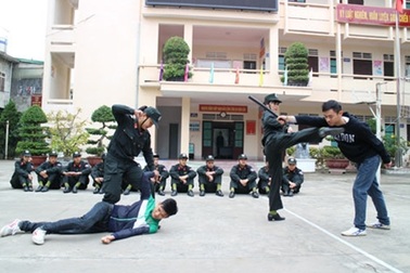 “Hồng thép” tỏa hương