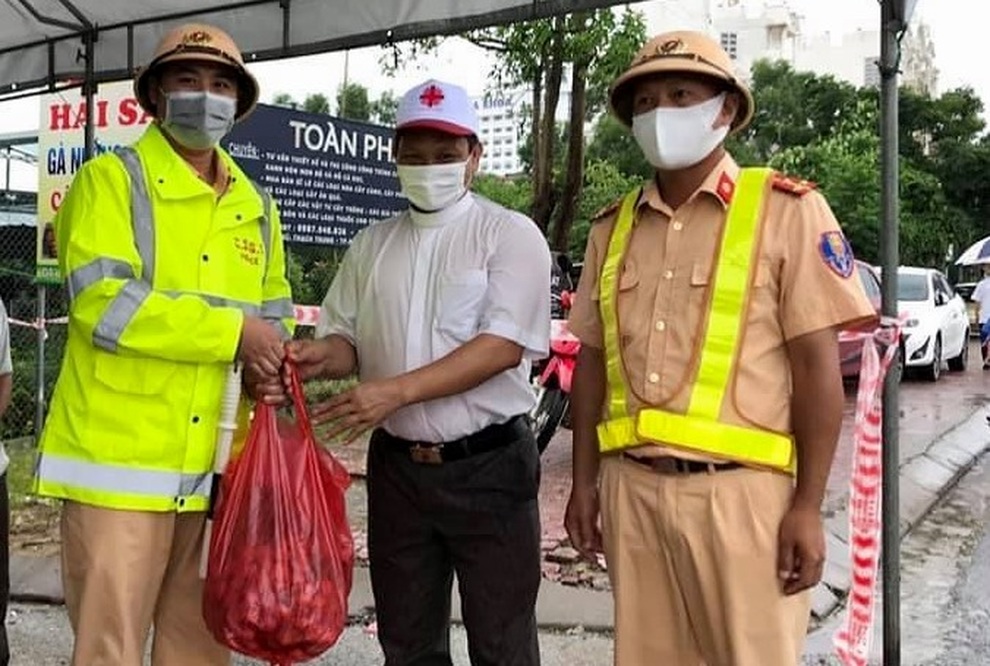 Chủ tịch Hà Tĩnh: Dịch Covid-19 đang trong tầm kiểm soát! - 6 Chủ tịch Hà Tĩnh: Dịch Covid-19 đang trong tầm kiểm soát! - 6