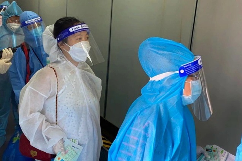 Công an điều tra văn bản giả mạo việc đón công dân từ TPHCM về quê - 2 Công an điều tra văn bản giả mạo việc đón công dân từ TPHCM về quê - 2