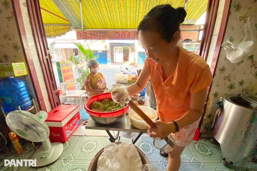 Quán bánh canh đau thương thời Covid-19 giờ ra sao? - 4 Quán bánh canh đau thương thời Covid-19 giờ ra sao? - 4