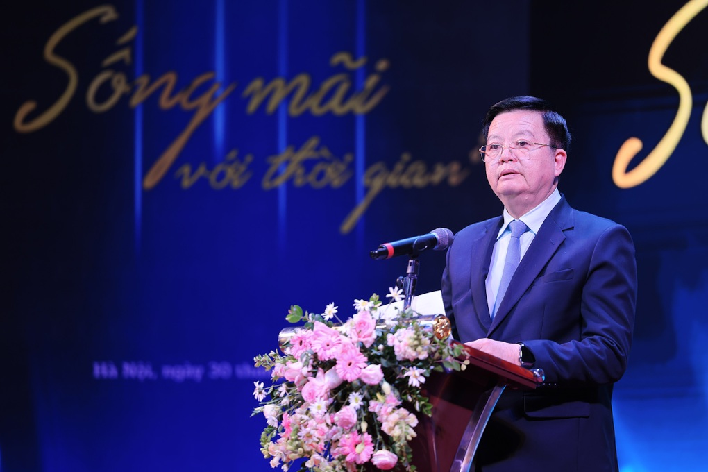 Nhà văn Chu Lai xúc động khi Mưa đỏ được Bộ Văn hóa vinh danh - 3