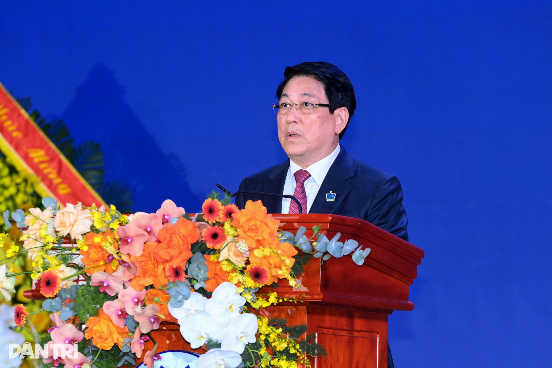 Chủ tịch nước Lương Cường dự Lễ kỷ niệm 20/11 tại Đại học Sư phạm Hà Nội - 7 Chủ tịch nước Lương Cường dự Lễ kỷ niệm 20/11 tại Đại học Sư phạm Hà Nội - 7