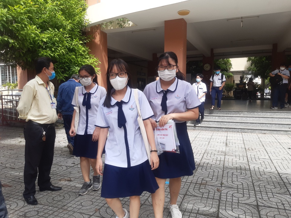 Thí sinh cả nước nói gì về đề nghị luận văn học gây hứng thú? - 4 Thí sinh cả nước nói gì về đề nghị luận văn học gây hứng thú? - 4