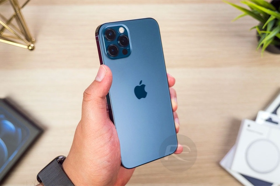 Giảm giá gần chục triệu đồng nhưng chiếc iPhone này vẫn bị thờ ơ - 1 Giảm giá gần chục triệu đồng nhưng chiếc iPhone này vẫn bị thờ ơ - 1