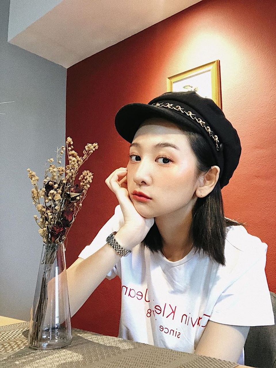 Nữ trợ lý phiên dịch xinh đẹp của U23 Việt Nam ở Thái Lan - 4 Nữ trợ lý phiên dịch xinh đẹp của U23 Việt Nam ở Thái Lan - 4