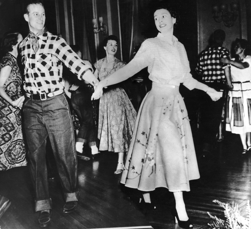 Nữ hoàng Elizabeth II và Hoàng thân Philip: Những khoảnh khắc đẹp nhất - 6 Nữ hoàng Elizabeth II và Hoàng thân Philip: Những khoảnh khắc đẹp nhất - 6