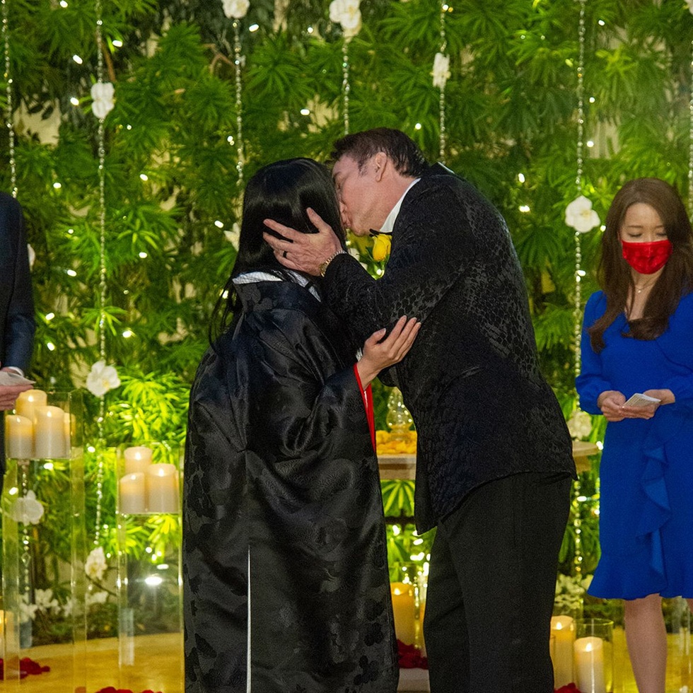 Leonardo DiCaprio - Camila và những cặp đôi chênh nhau hàng chục tuổi - 18 Leonardo DiCaprio - Camila và những cặp đôi chênh nhau hàng chục tuổi - 18