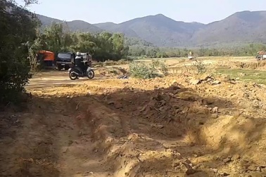 Bình Định: Mập mờ chủ trương cải tạo đất sản xuất và tận dụng bán đất?