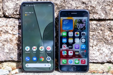 "Cái chết" của những chiếc điện thoại mini đang đến