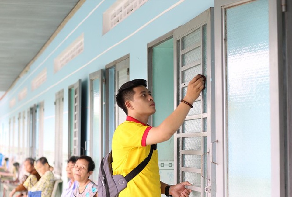 Những sinh viên đạt điểm tuyệt đối - 1 Những sinh viên đạt điểm tuyệt đối - 1