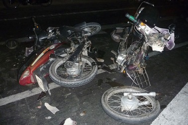 Bỏ mặc 2 nạn nhân bị thương nặng trên quốc lộ