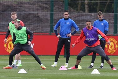 Rooney trở lại thi đấu cho MU trận gặp Anderlecht