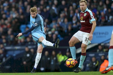 Man City có tiếp tục đà thăng hoa để đè mặt MU?