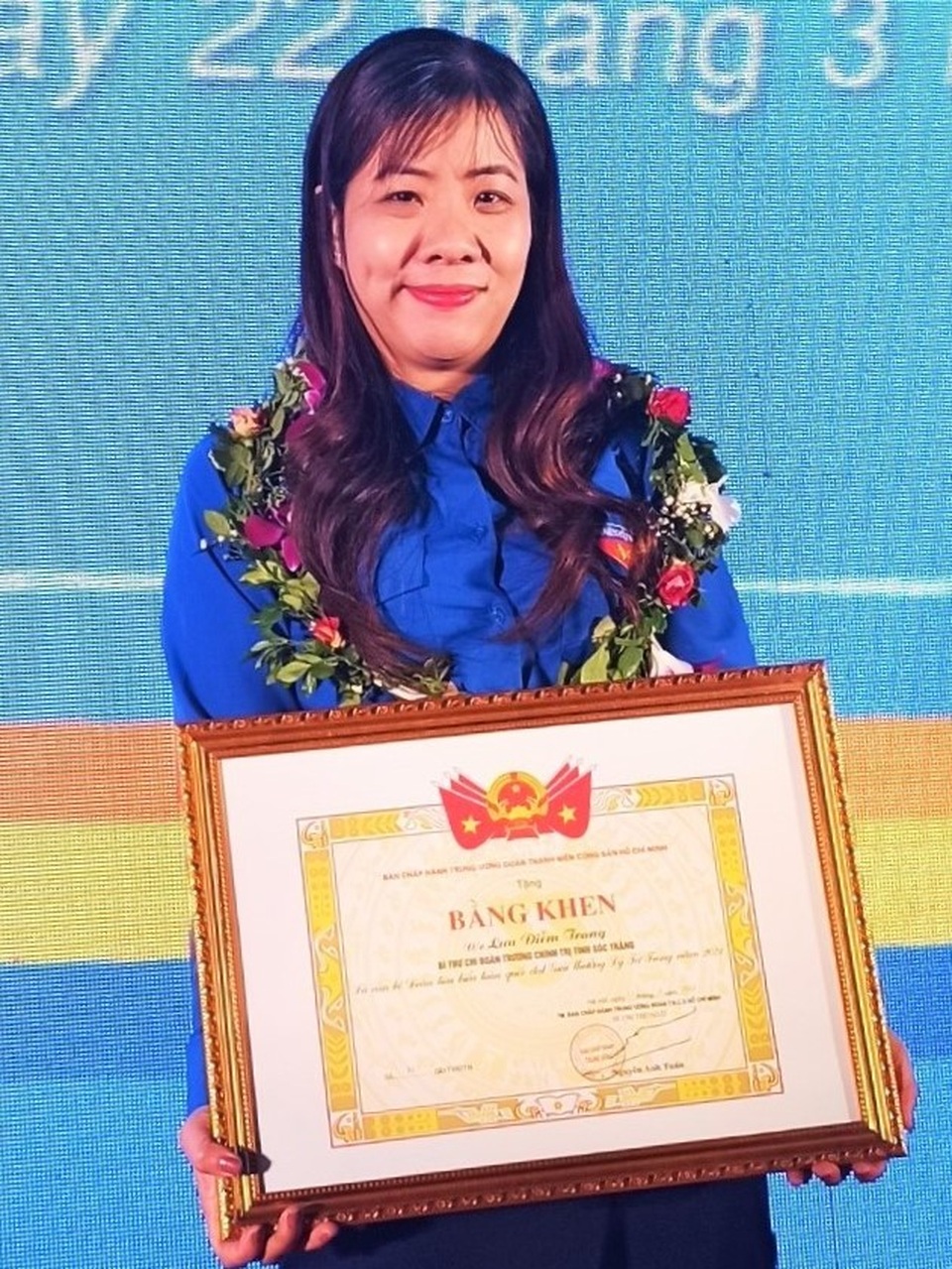 Sóc Trăng: Nữ thủ lĩnh Đoàn duy nhất nhận giải thưởng Lý Tự Trọng năm 2021 - 1 Sóc Trăng: Nữ thủ lĩnh Đoàn duy nhất nhận giải thưởng Lý Tự Trọng năm 2021 - 1