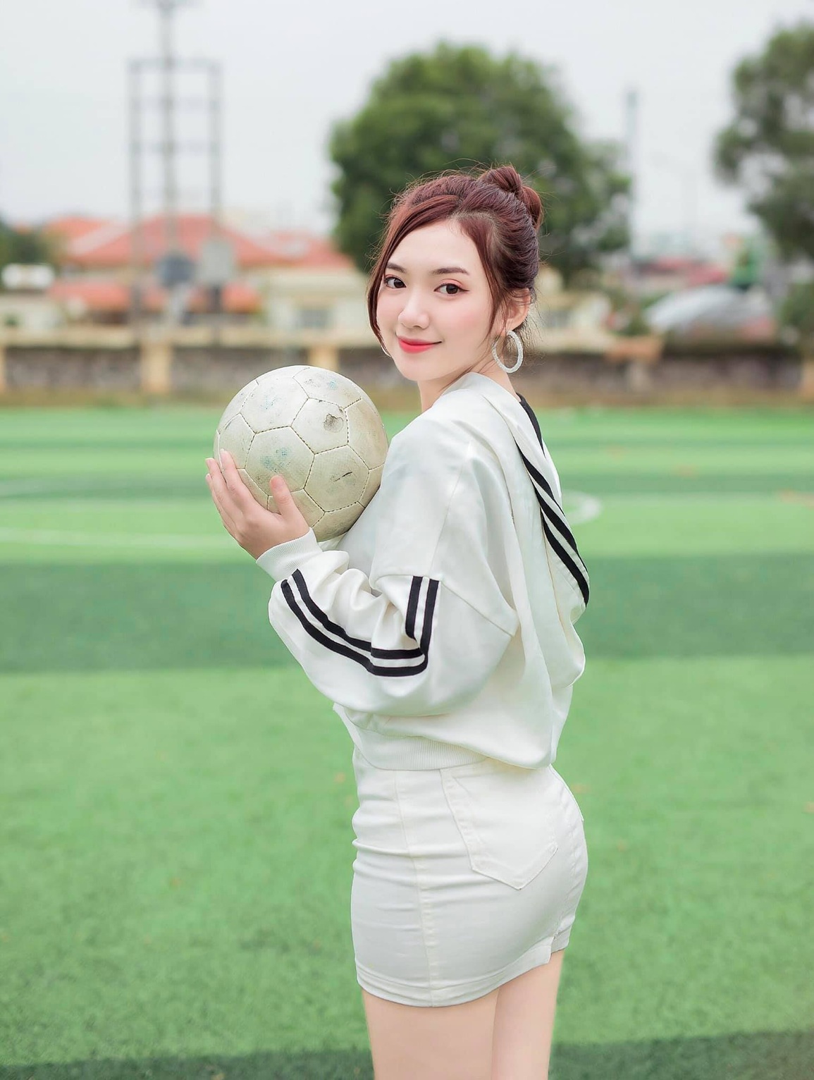 Nữ sinh xinh đẹp đoán trúng tỷ số trận Chung kết U23 Việt Nam - Thái Lan - 4 Nữ sinh xinh đẹp đoán trúng tỷ số trận Chung kết U23 Việt Nam - Thái Lan - 4