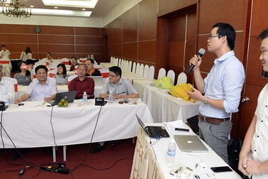 Khoảnh khắc tranh luận kịch tính giữa thí sinh và giám khảo Nhân tài Đất Việt 2016