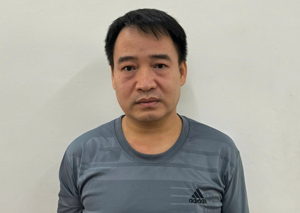 Triệt phá đường dây nhập khẩu hàng hóa trái phép trị giá tiền tỷ về TPHCM - 2