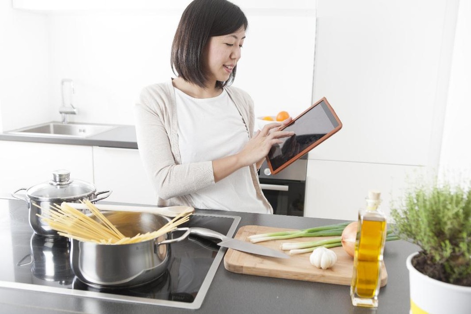 Bí kíp nấu ăn nhàn tênh, mát mẻ “chuẩn cơm mẹ nấu” ngày nắng nóng - 3 Bí kíp nấu ăn nhàn tênh, mát mẻ “chuẩn cơm mẹ nấu” ngày nắng nóng - 3