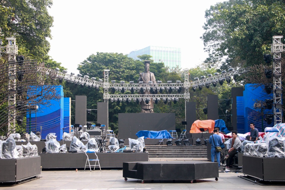 Những điểm xem countdown 2020 đông vui nhất ở Hà Nội - 7 Những điểm xem countdown 2020 đông vui nhất ở Hà Nội - 7