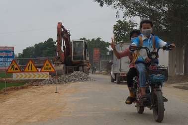 Vụ quốc lộ xuống cấp thê thảm: Yêu cầu các nhà thầu sửa chữa, khắc phục