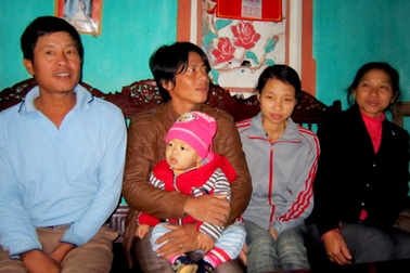 Giây phút nghẹt thở đánh đuổi 6 hải tặc Somali 