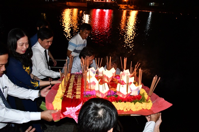 Tôn vinh những “bông hoa đẹp” ngành LĐ-TB&XH - Ảnh 8. Tôn vinh những “bông hoa đẹp” ngành LĐ-TB&XH - Ảnh 8.